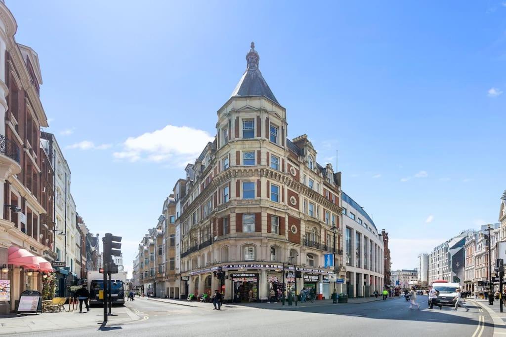 Spacious Apartment In Piccadilly Sleep 6 Vrb Londen Buitenkant foto